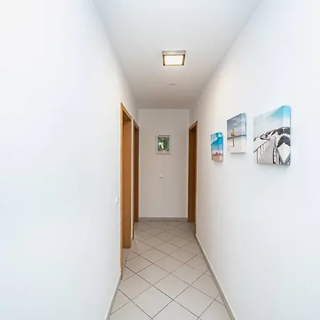 Casa Limoeiro - * Портіман